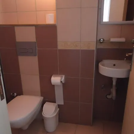 Bells Beach Hotel מוטל ספריהיסאר