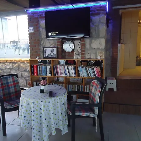 מוטל Bells Beach Hotel *