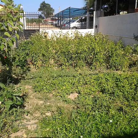 Bells Beach Hotel ספריהיסאר