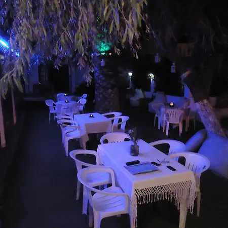 מוטל Bells Beach Hotel ספריהיסאר